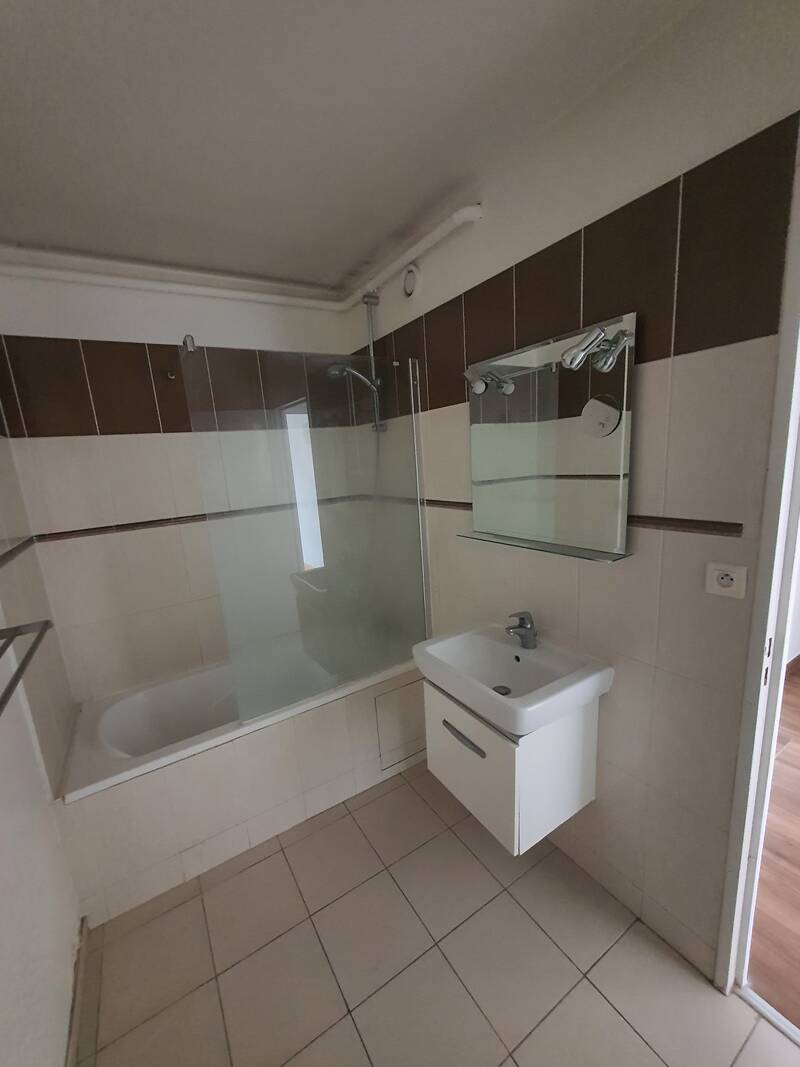 Courbevoie (92400)