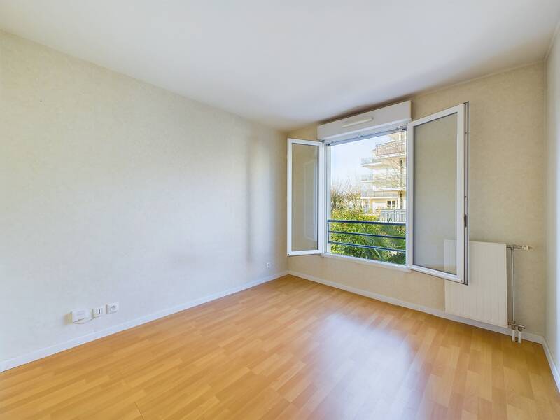 Bussy-Saint-Georges (77600)