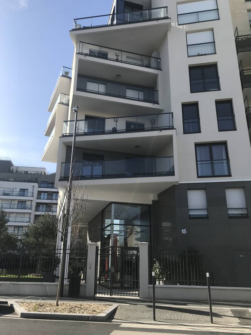 Bois-Colombes (92270)