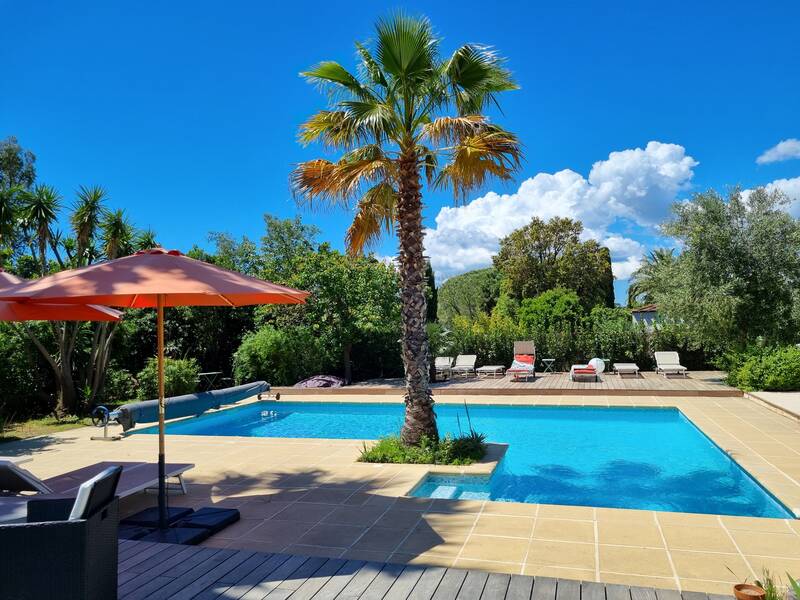 Grimaud (83310)