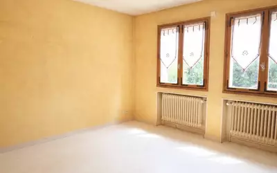 Saint-Denis-Lès-Bourg (01000)