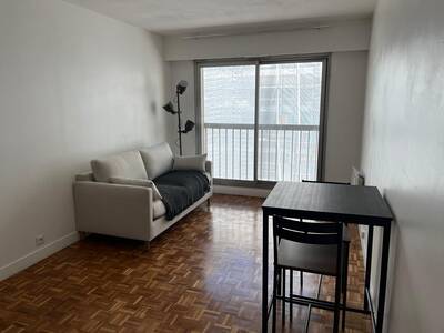 Location appartement studio Paris 11e