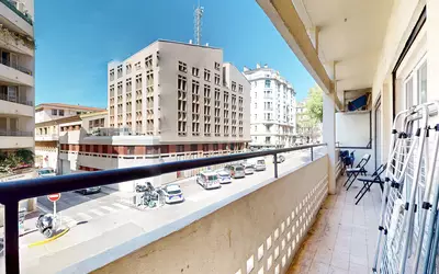 Toulon (83000)