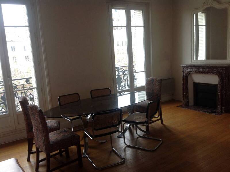 Paris 11E
