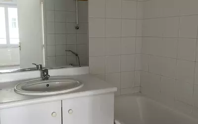 Puteaux (92800)