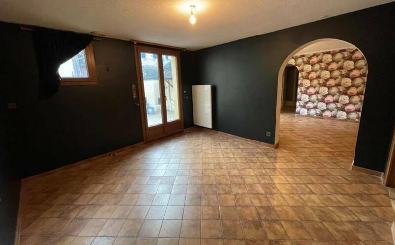 Villeneuve-Sur-Yonne (89500)
