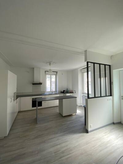 Location maison 5 pièces Magnac-sur-Touvre (16600)