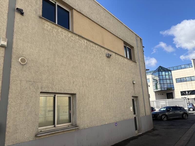 Bureaux, local professionnel Champigny-Sur-Marne (94500) - 90&nbsp;m² - 1.450&nbsp;&euro;