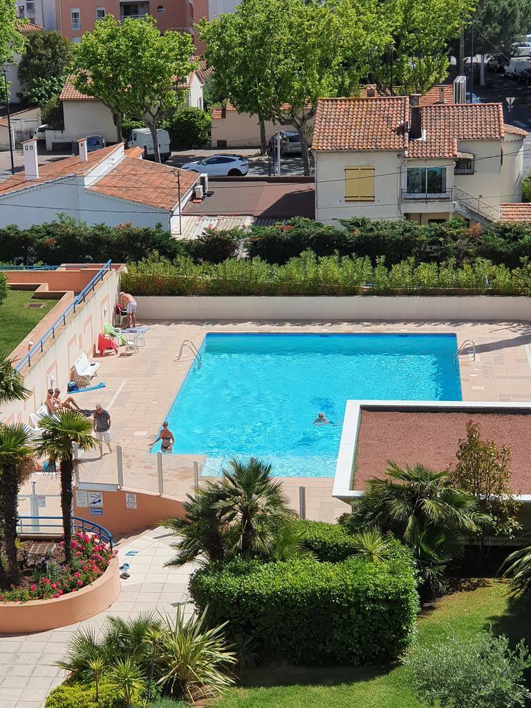 Fréjus (83600)