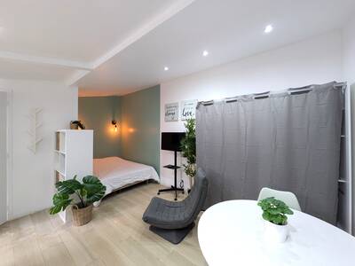 Location appartement studio Noisy-le-Grand (93160)