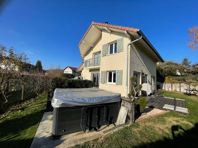 Annecy (74000)