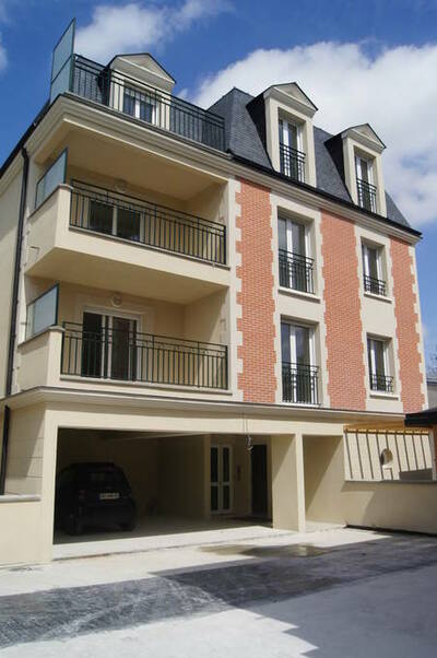 Location appartement studio Livry-Gargan (93190)