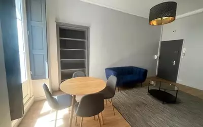 Nantes (44000)
