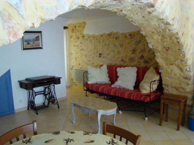Saint-Maximin-La-Sainte-Baume (83470)