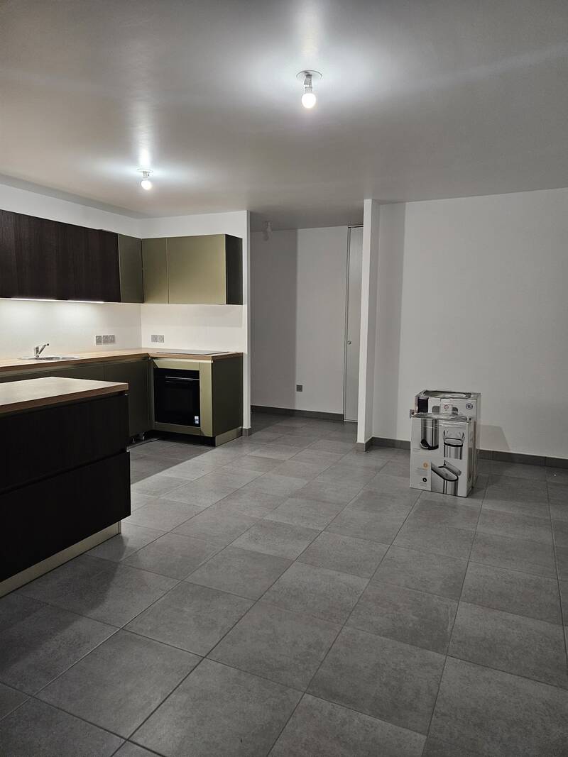 Courbevoie (92400)