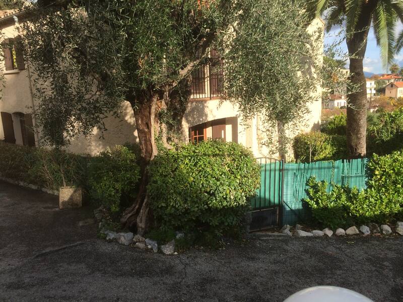 Vence (06140)
