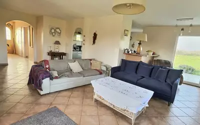 Larra (31330)