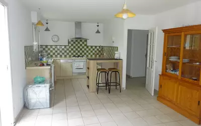 Lagos (64800)