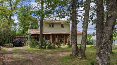 Location maison 6 pièces Castelnau-de-Médoc (33480)