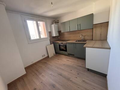 Vente appartement 4 pièces Saint-Raphaël (83)