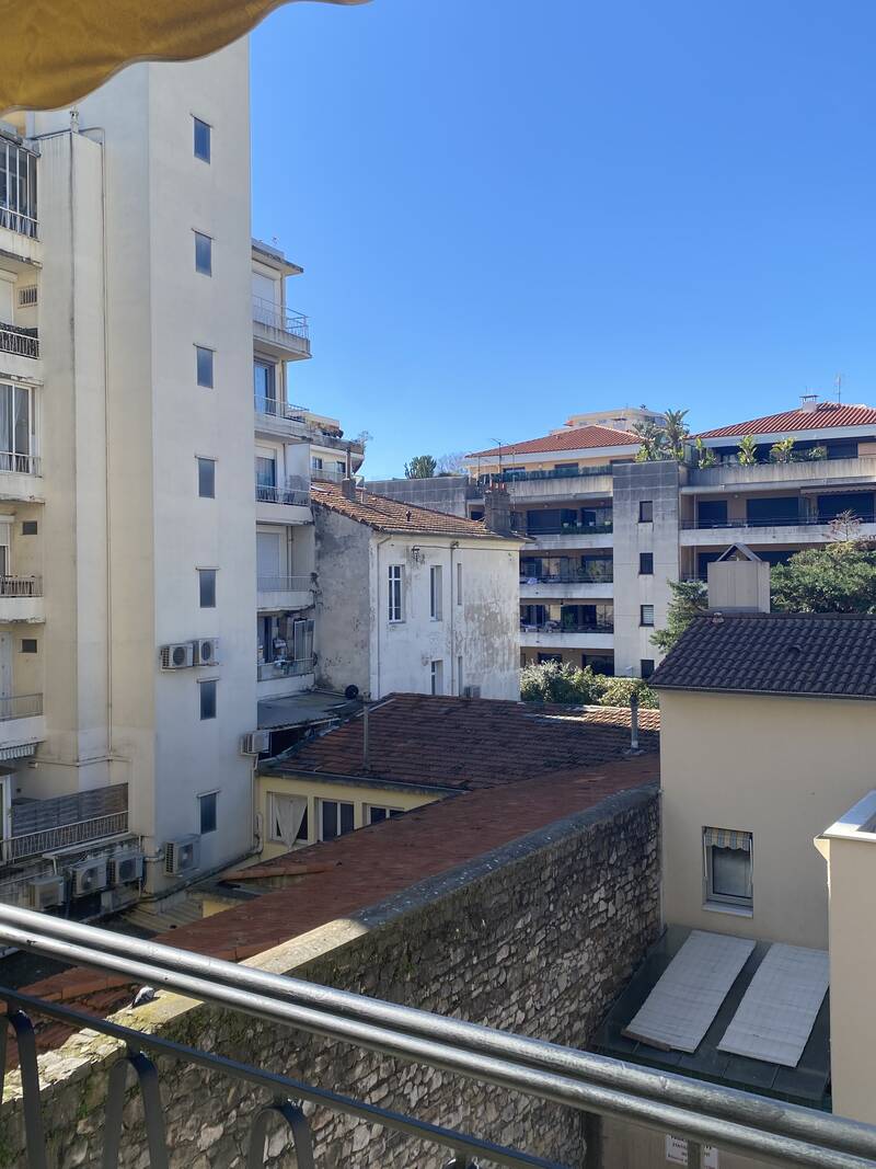 Cannes (06150)