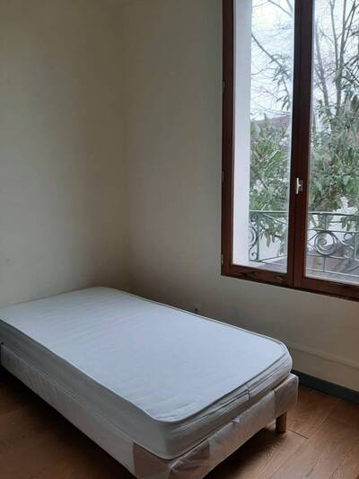 Location appartement studio Sainte-Geneviève-des-Bois (91700)