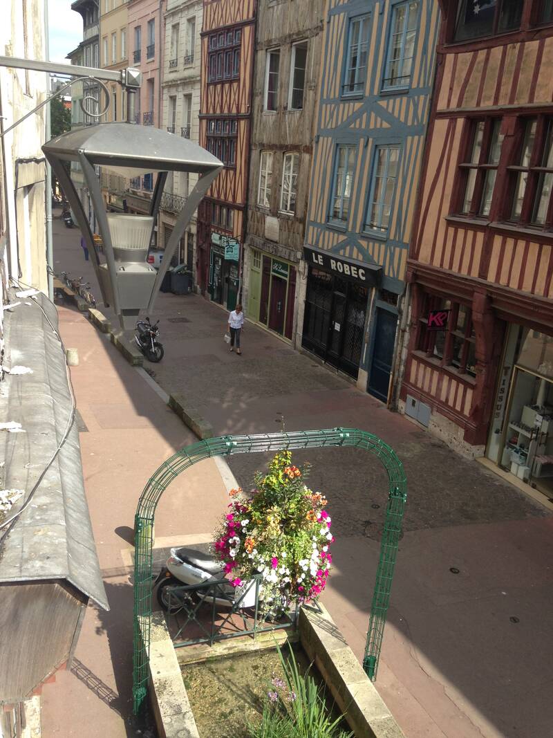 Rouen (76000)