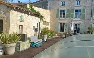 Couhé (86700)