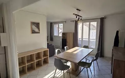 Grenoble (38000)