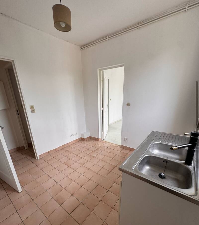 Melun (77000)
