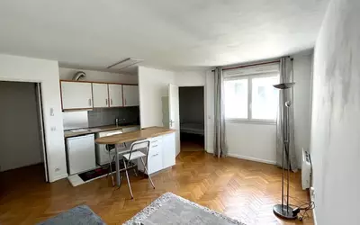 Nanterre (92000)