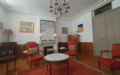 De Caractère  De 1860 240 M² + Grange Et Jardin Clos - Saint-Amand-Montrond (182