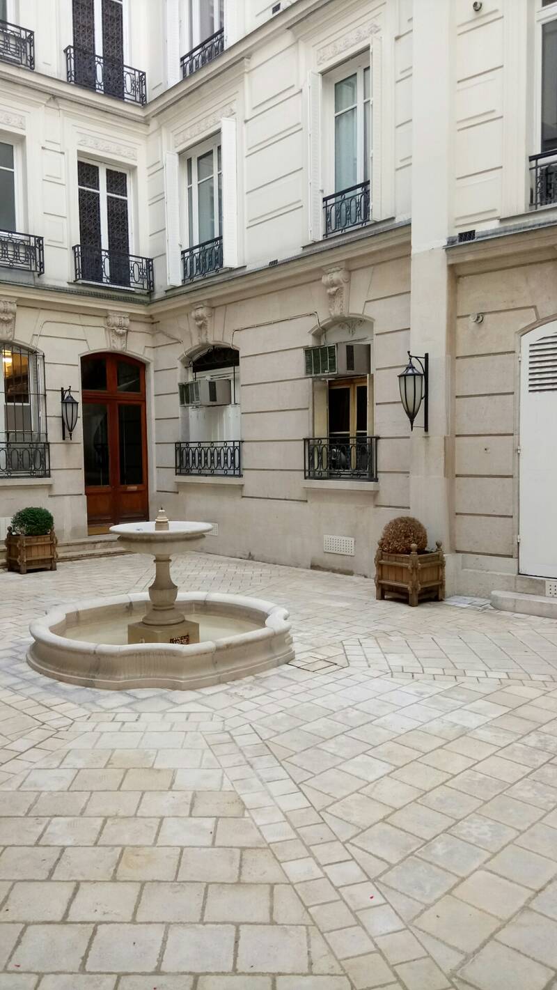 Ou Profession Ou Libérale - Paris 8E