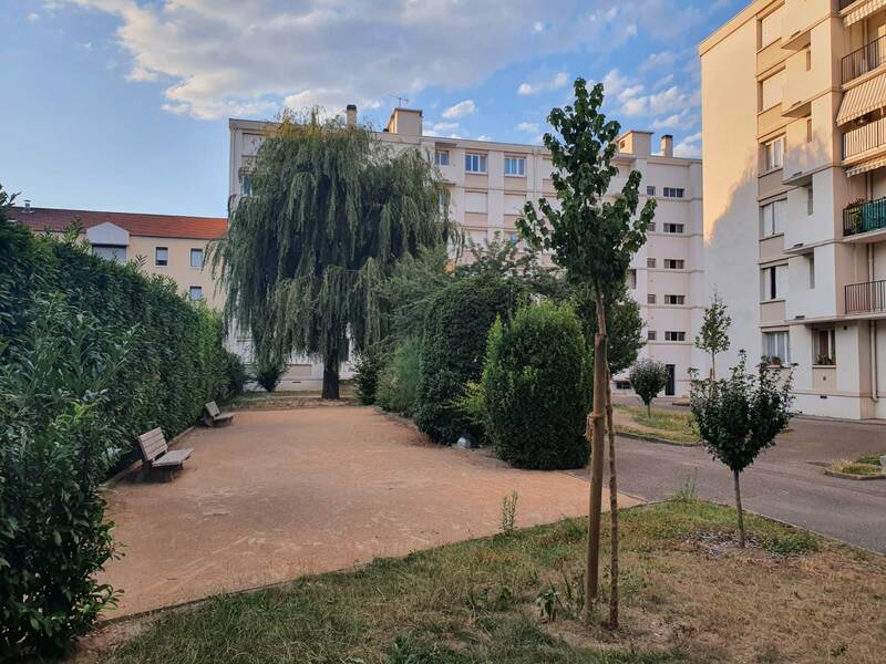 Villeurbanne (69100)