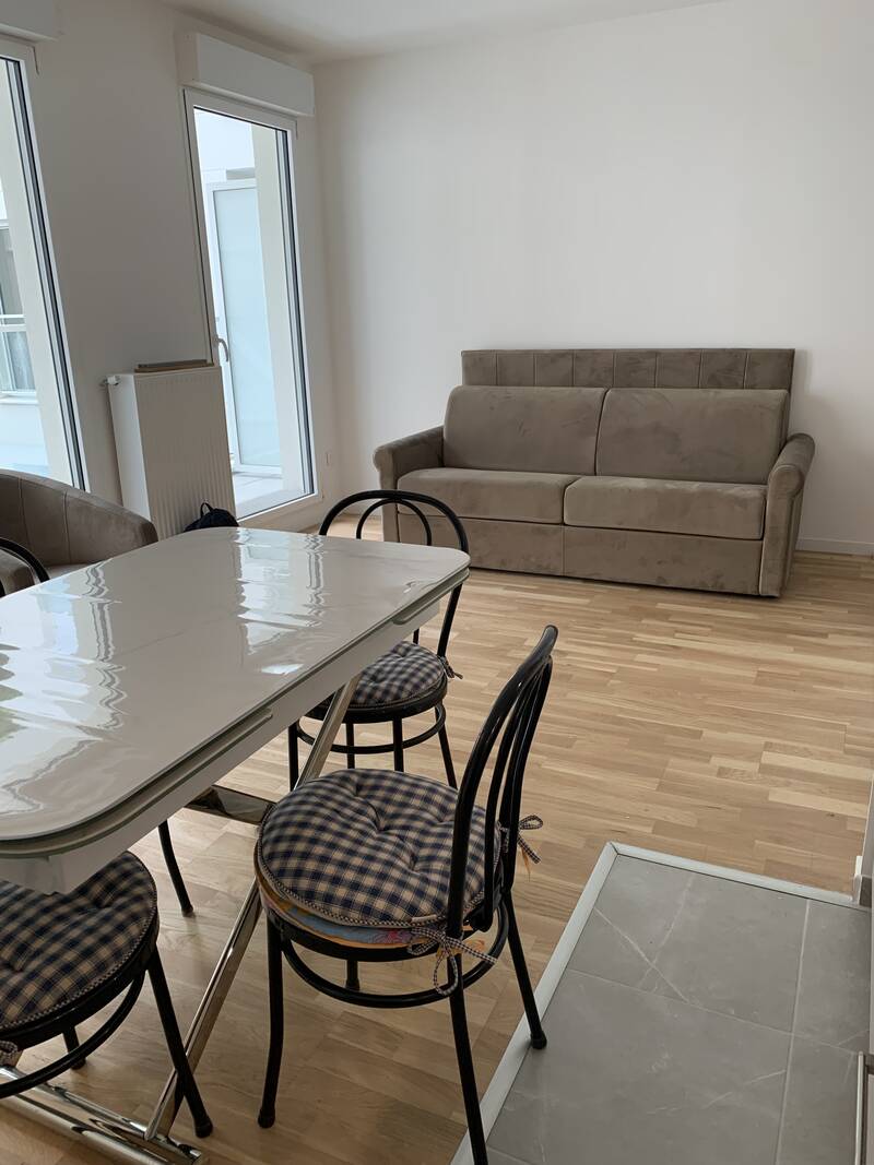 Issy-Les-Moulineaux