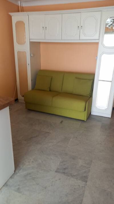 Location appartement studio Antibes (06)