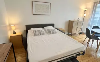 Paris 17E (75017)