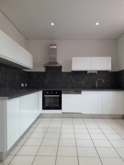 Location maison 6 pièces Bourg-en-Bresse (01000)