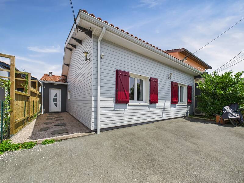 Pessac (33600)
