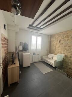 Location appartement 2 pièces Paris 18e