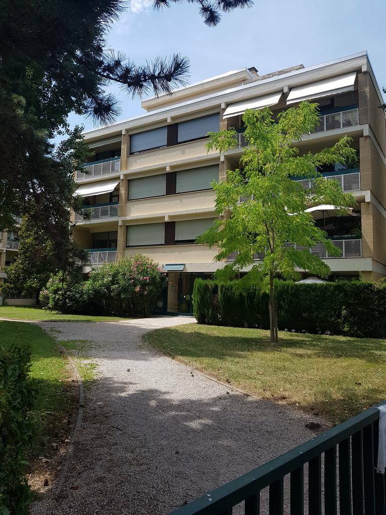 Aix-En-Provence (13100)