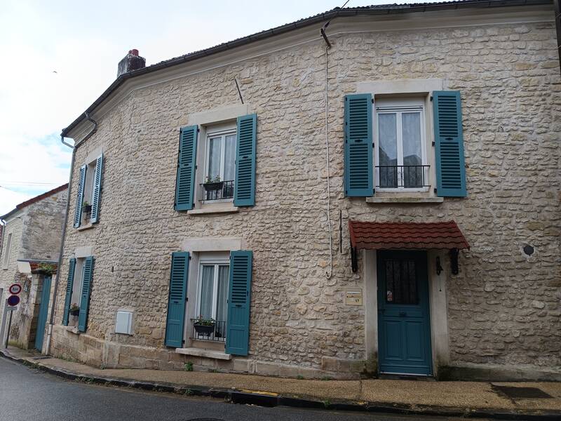 Mézy-Sur-Seine (78250)