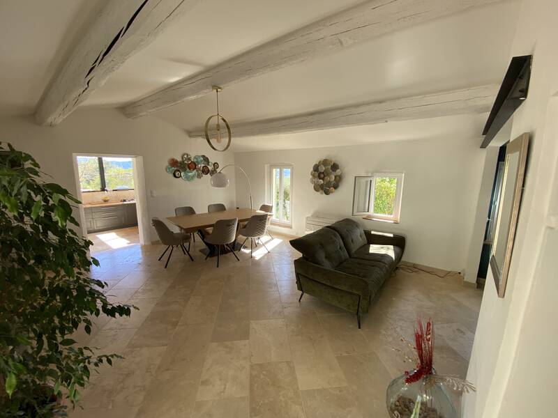 La Roquebrussanne (83136)