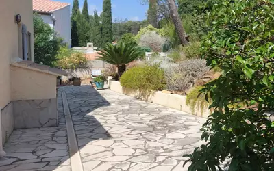 Hyères (83400)