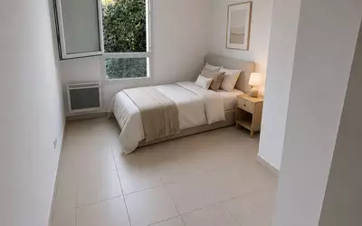 Toulon (83000)
