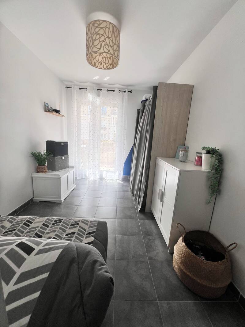 Toulon (83000)