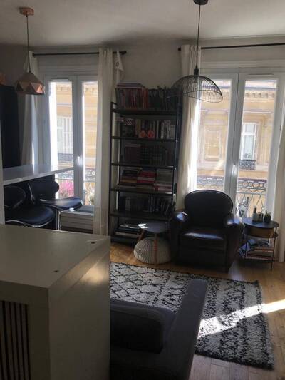 Location appartement 2 pièces Paris 9e