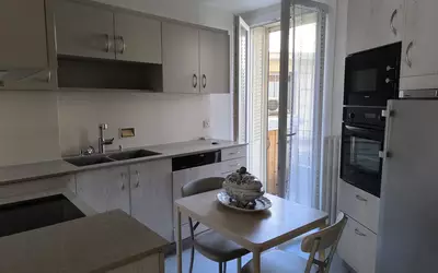 Grenoble (38000)