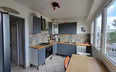 Nantes (44000)