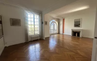 Paris 16E (75016)